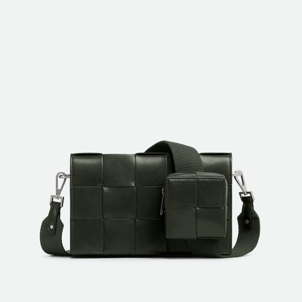 Cassette With Versatile Strap