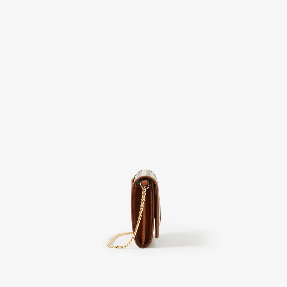 Check Wallet with Chain Strap