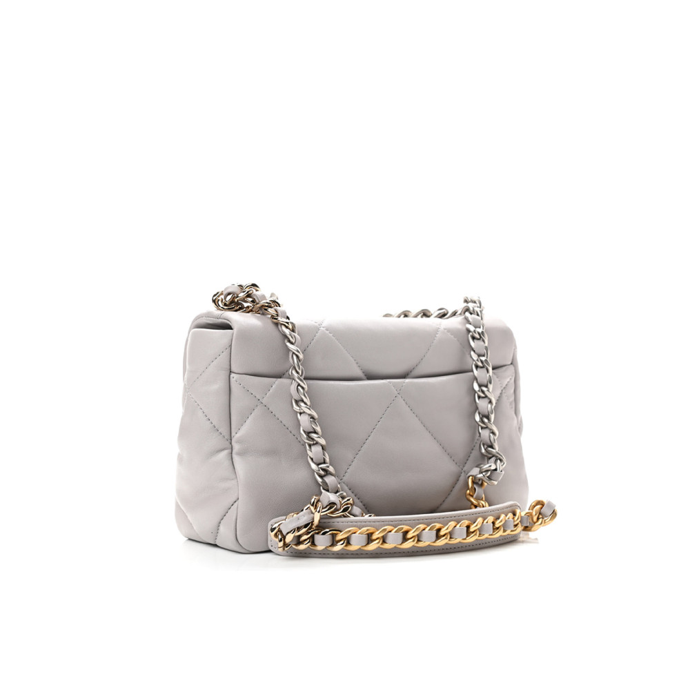 CHANEL SMALL 19 FLAP BAG CHANEL SMALL 19 FLAP BAG