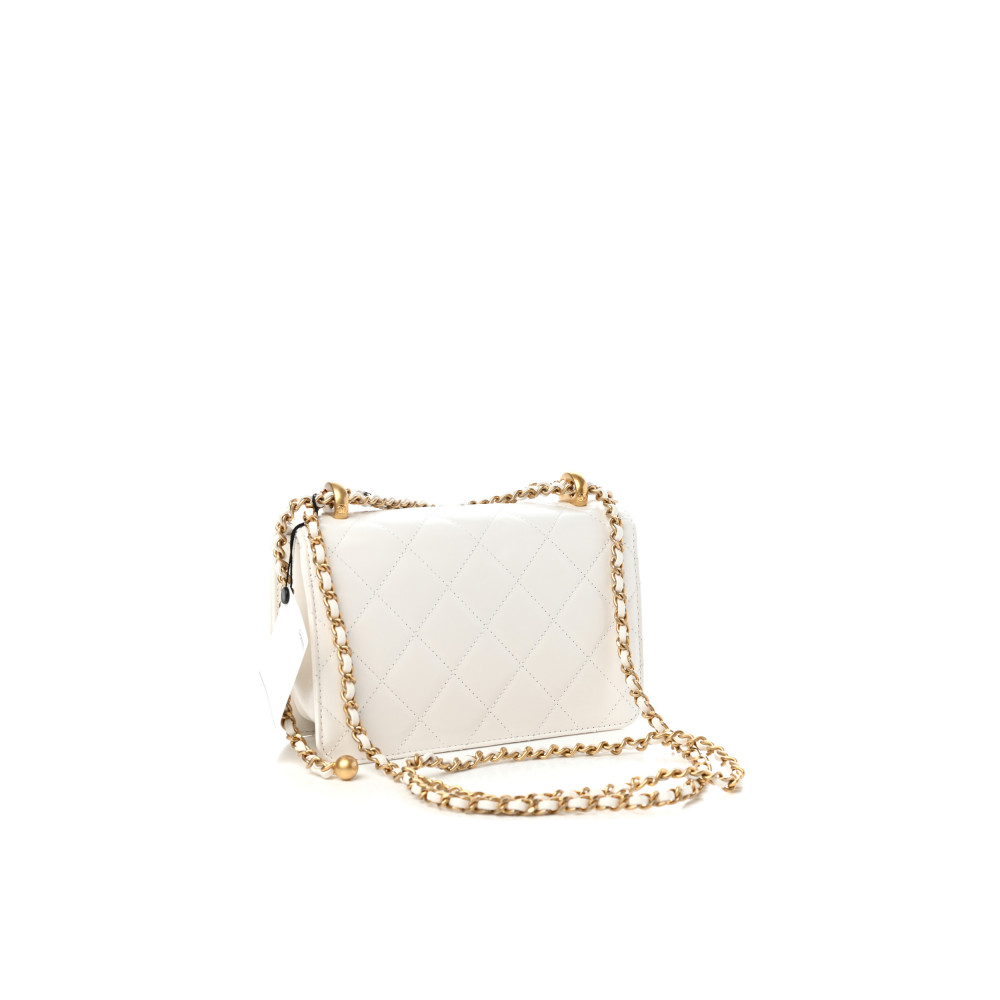 CHANEL MINI PERFECT FIT FLAP BAG CHANEL MINI PERFECT FIT FLAP BAG