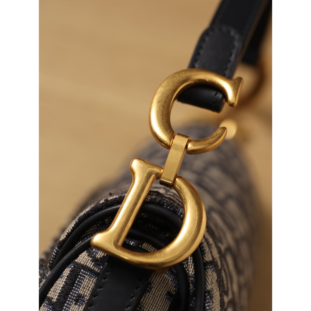 MINI SADDLE BAG WITH STRAP MINI SADDLE BAG WITH STRAP
