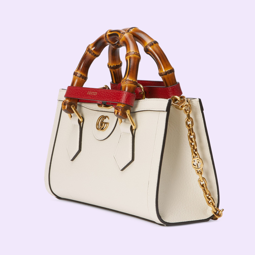 GUCCI DIANA SMALL SHOULDER BAG GUCCI DIANA SMALL SHOULDER BAG