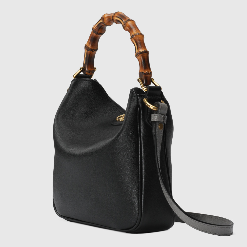 GUCCI DIANA SMALL SHOULDER BAG GUCCI DIANA SMALL SHOULDER BAG