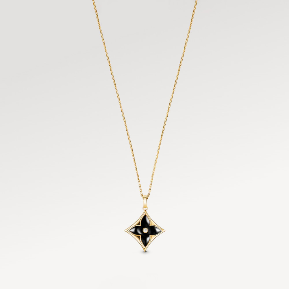 Color Blossom XL Medallion, Yellow Gold, Onyx And Diamond Color Blossom XL Medallion, Yellow Gold, Onyx And Diamond