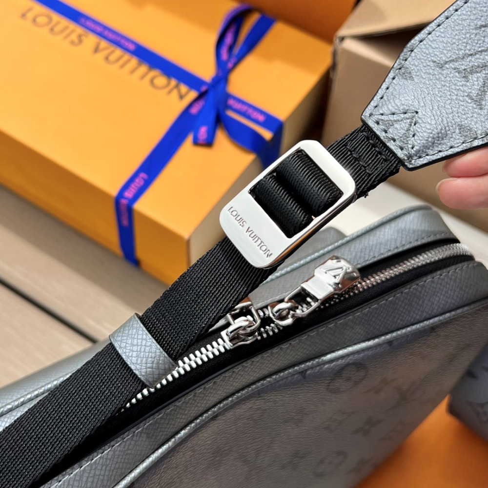 Outdoor Messenger Outdoor Messenger