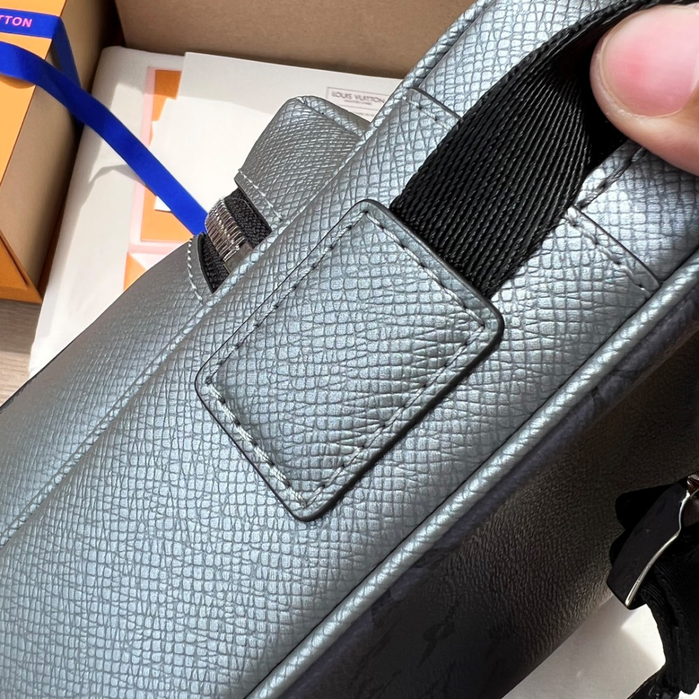 Outdoor Messenger Outdoor Messenger