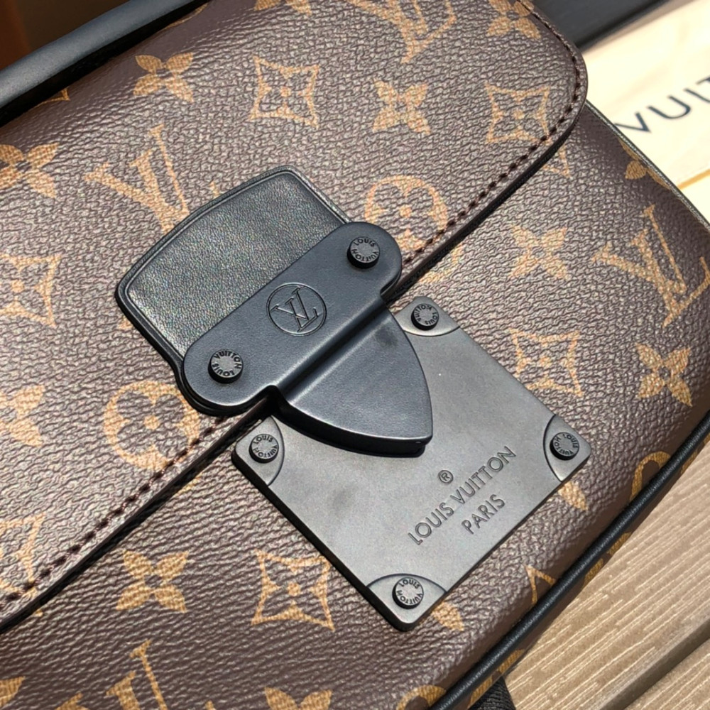 S Lock Slingbag S Lock Slingbag