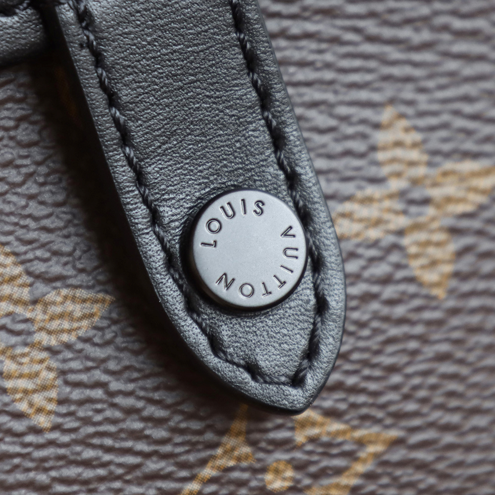 Christopher Wearable Wallet Christopher Wearable Wallet