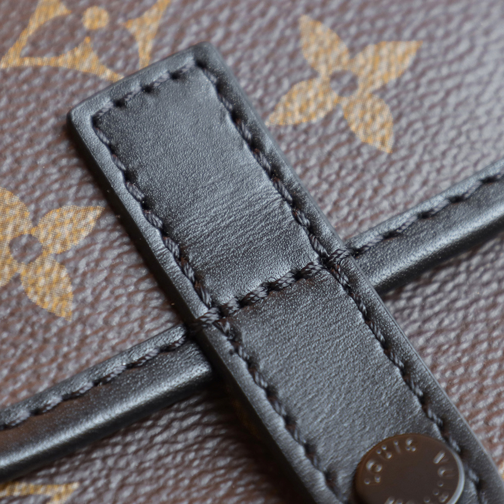 Christopher Wearable Wallet Christopher Wearable Wallet