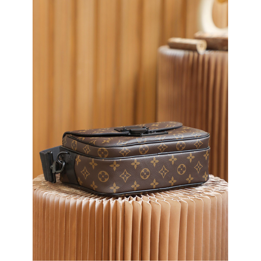 S Lock Messenger S Lock Messenger