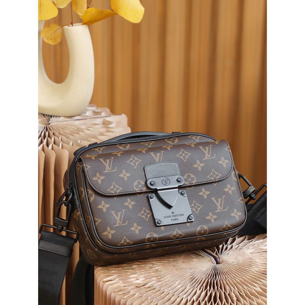 S Lock Messenger S Lock Messenger