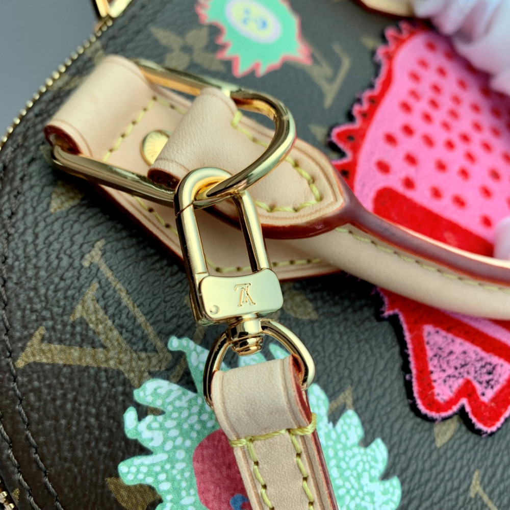 LV x YK Alma BB LV x YK Alma BB