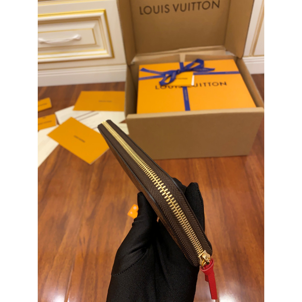 Clémence Wallet Clémence Wallet