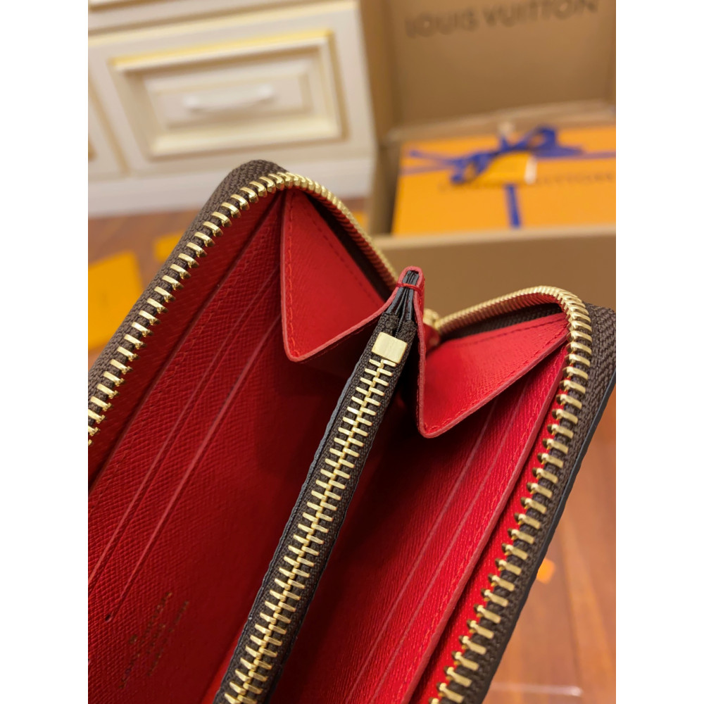 Clémence Wallet Clémence Wallet