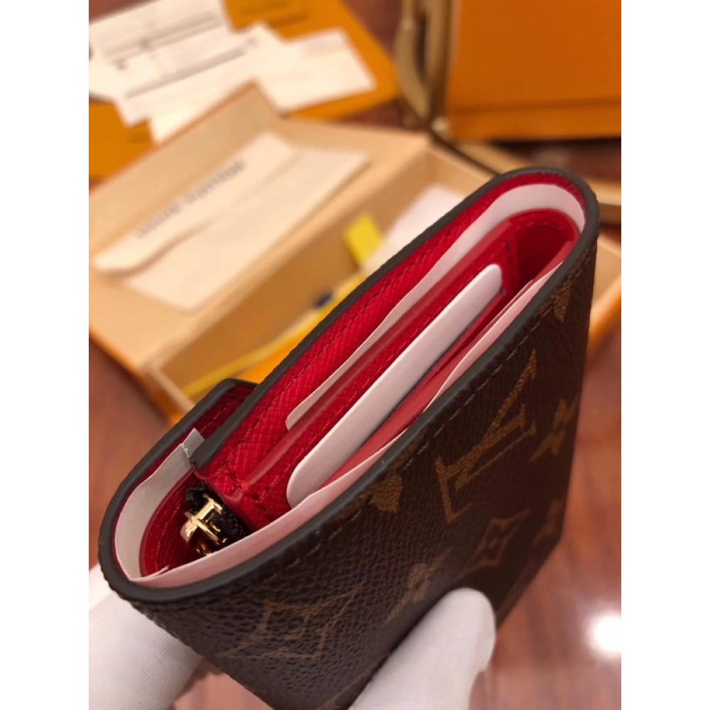 Victorine Wallet Victorine Wallet