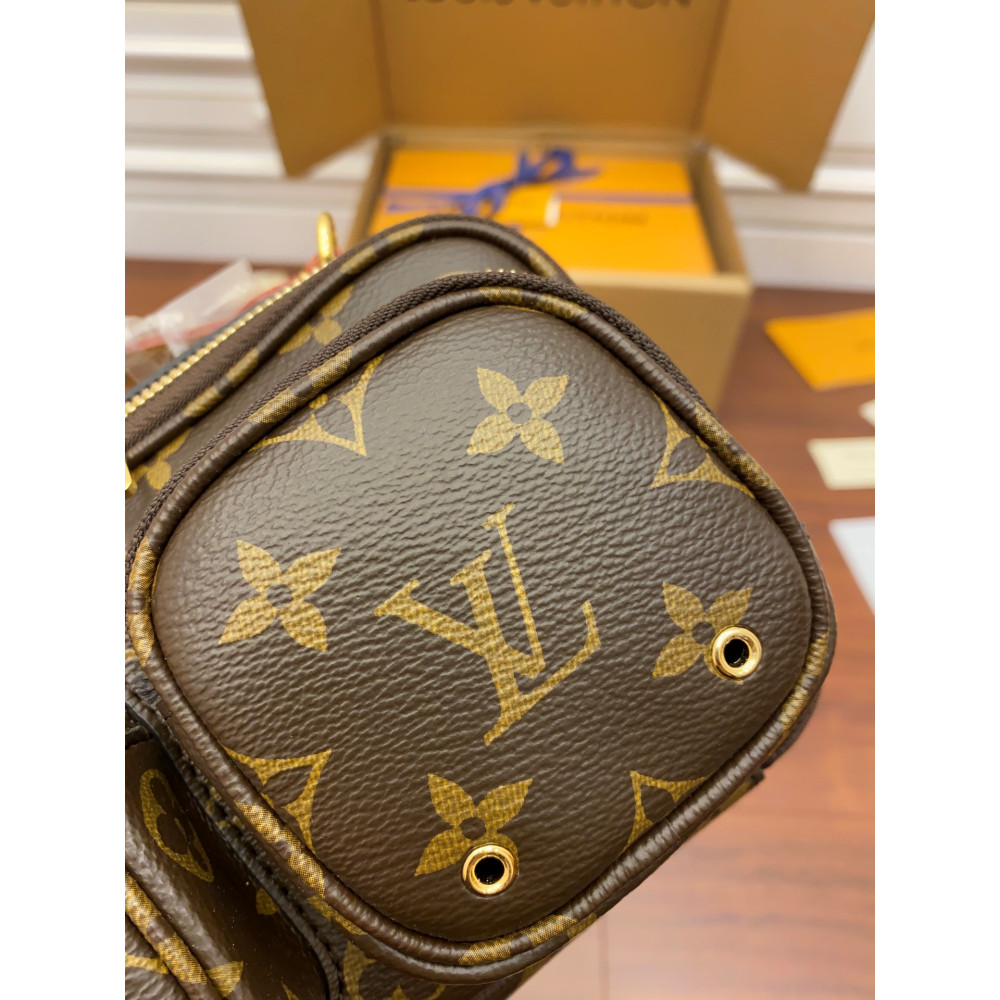 Utility Crossbody