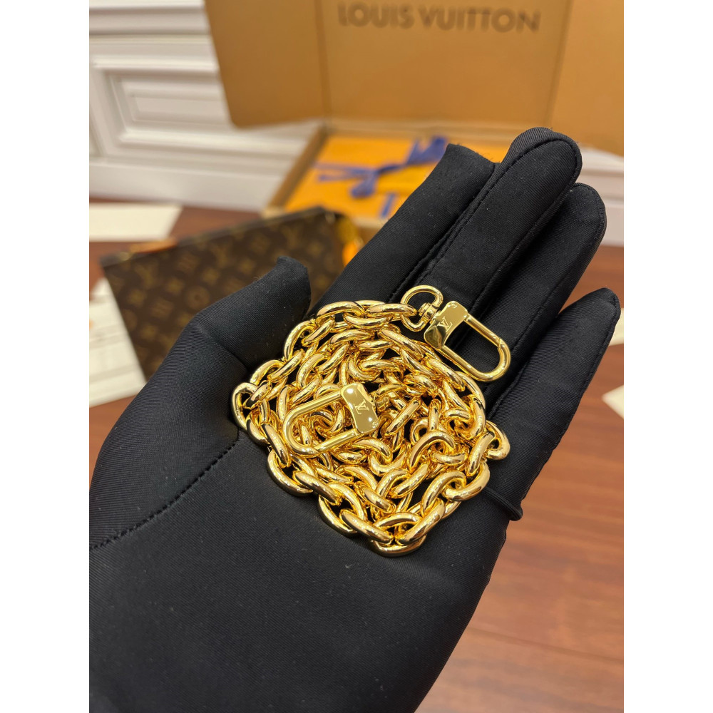 Toiletry Pouch On Chain Toiletry Pouch On Chain