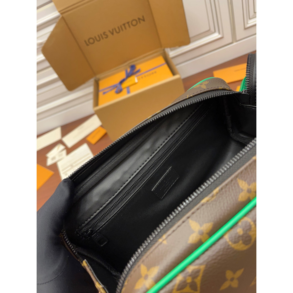 Dopp Kit Toilet Pouch Dopp Kit Toilet Pouch