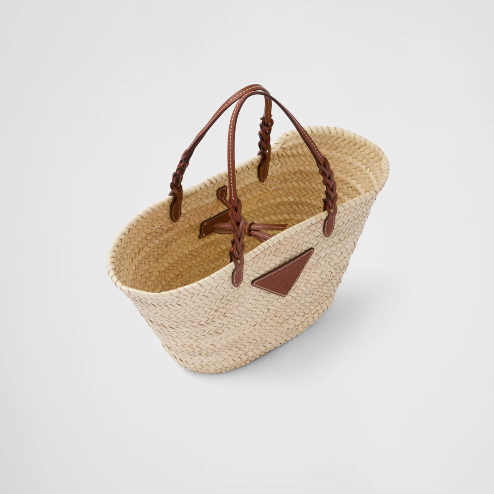 Woven palmito and leather tote bag