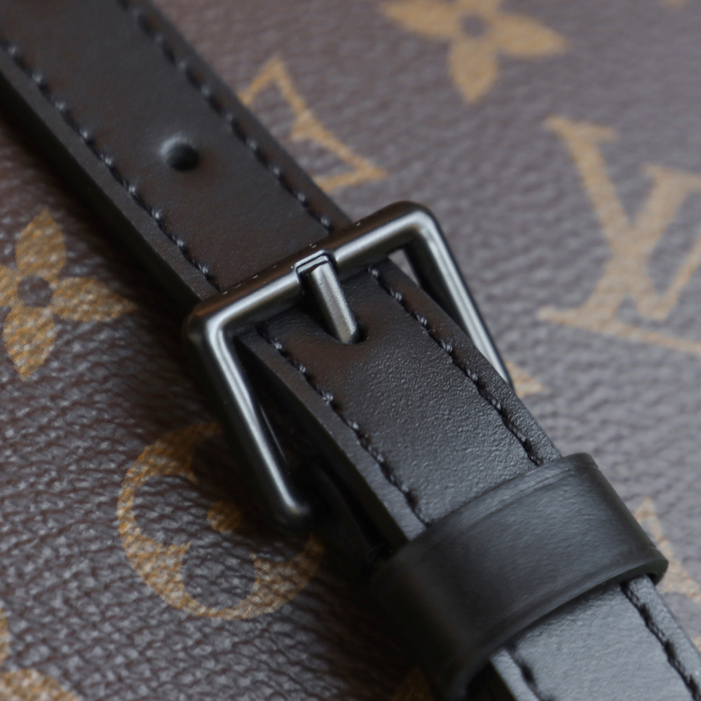 Christopher Wearable Wallet Christopher Wearable Wallet
