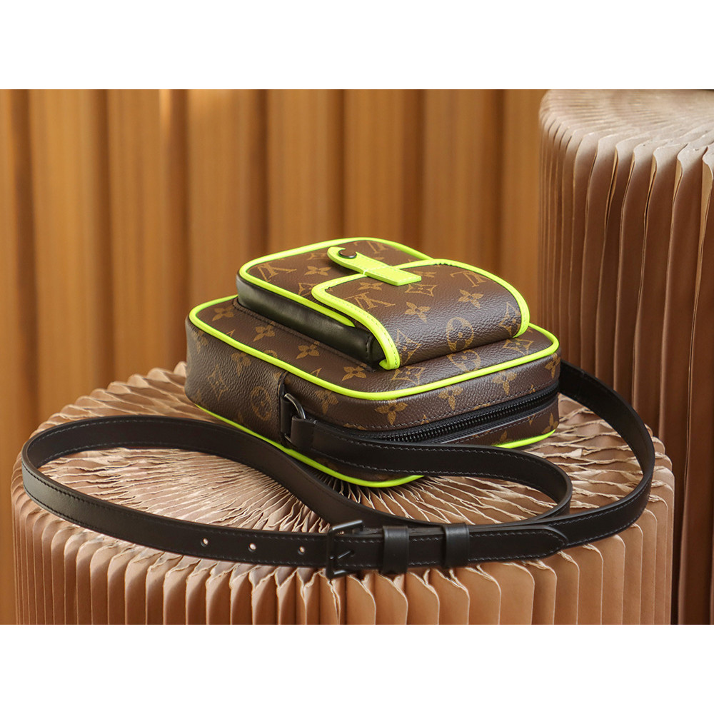 Christopher Wearable Wallet Christopher Wearable Wallet