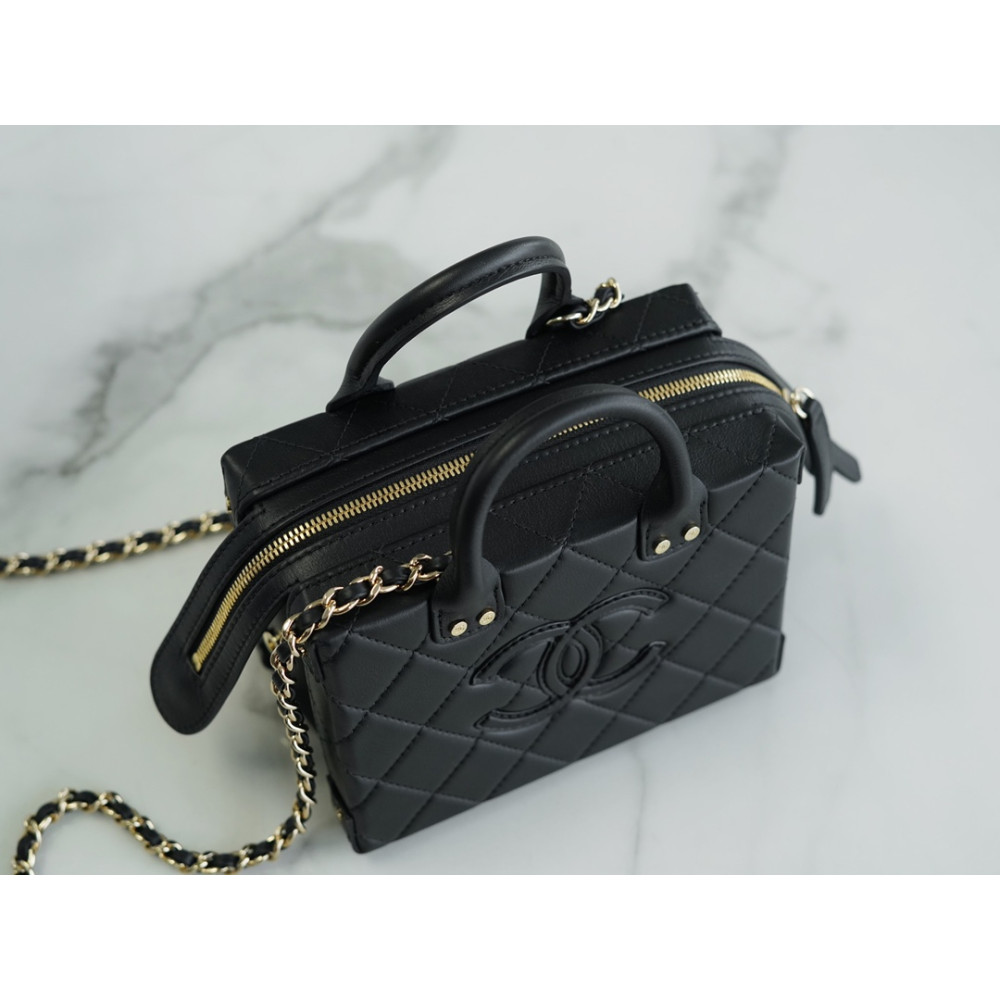 CHANEL SMALL STUDDED SQUARE VANITY CASE CHANEL SMALL STUDDED SQUARE VANITY CASE