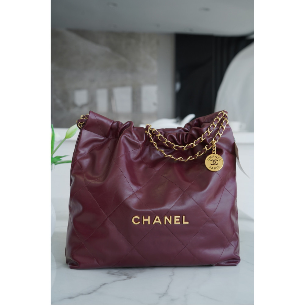 CHANEL 22 MEDIUM BAG