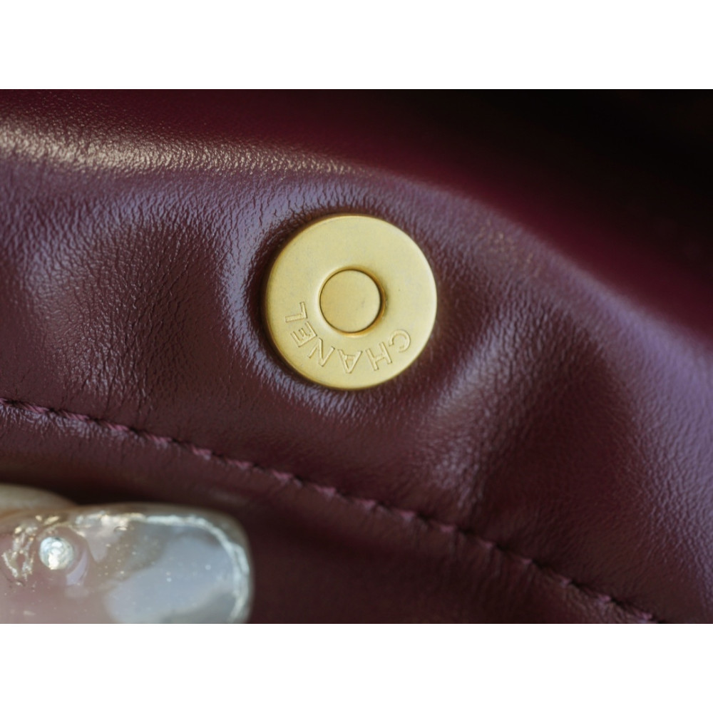 CHANEL 22 MEDIUM BAG