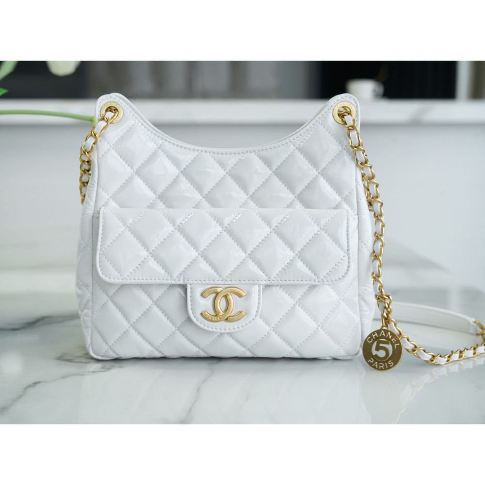 CHANEL WAVY HOBO BAG CHANEL WAVY HOBO BAG