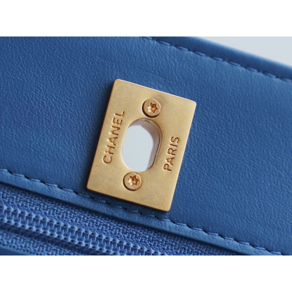 CHANEL PEARL CRUSH WALLET ON CHAIN CHANEL PEARL CRUSH WALLET ON CHAIN