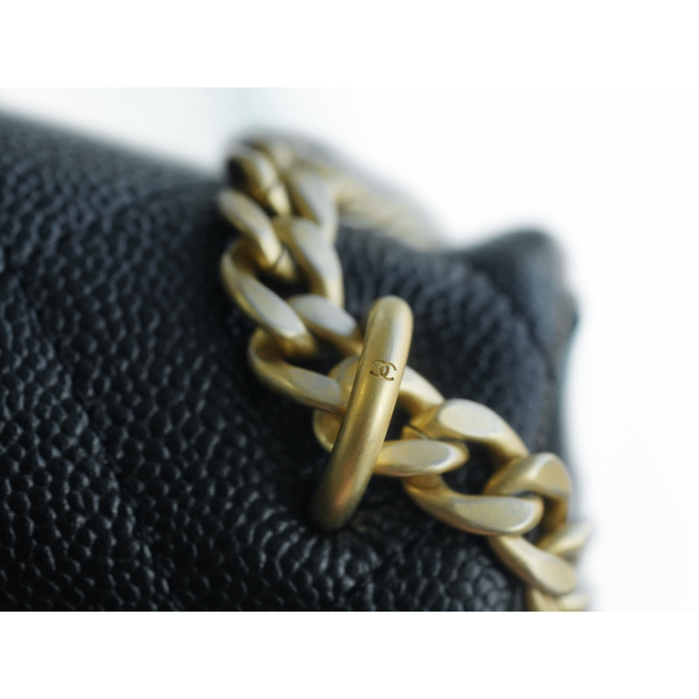 CHANEL LARGE SWEETHEART FLAP BAG