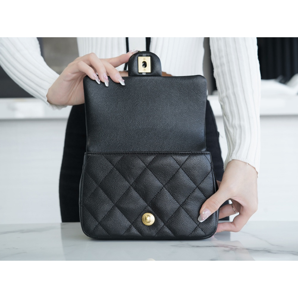 CHANEL LARGE SWEETHEART FLAP BAG