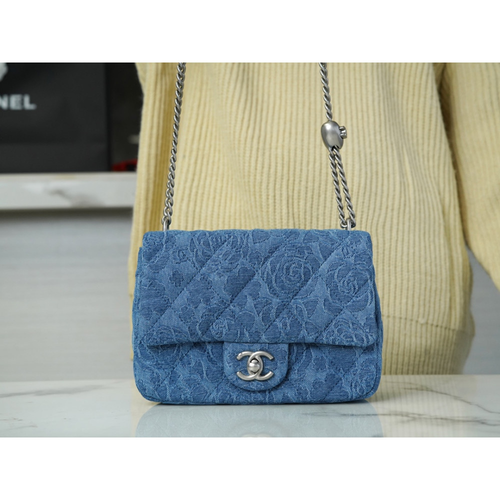 CHANEL SWEETHEART FLAP BAG CHANEL SWEETHEART FLAP BAG