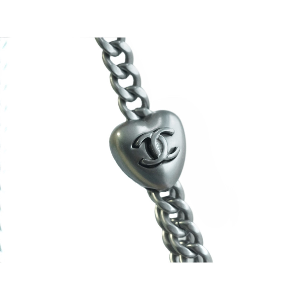 CHANEL SWEETHEART FLAP BAG CHANEL SWEETHEART FLAP BAG
