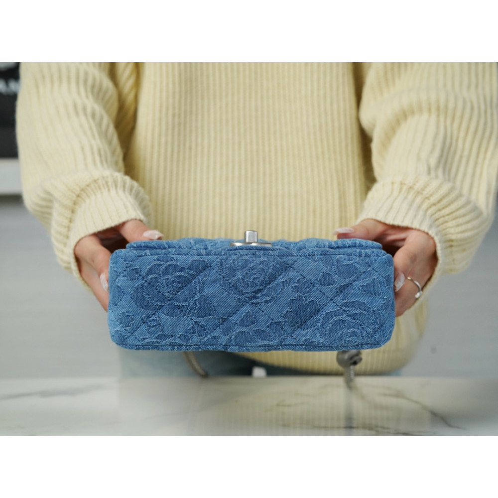CHANEL SWEETHEART FLAP BAG CHANEL SWEETHEART FLAP BAG