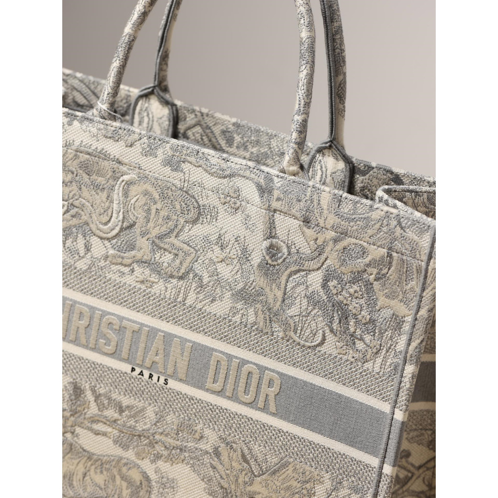LARGE DIOR BOOK TOTE LARGE DIOR BOOK TOTE