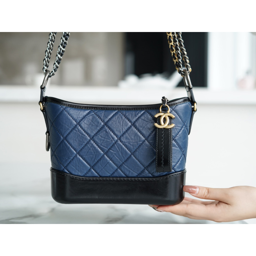 CHANEL SMALL GABRIELLE HOBO BAG CHANEL SMALL GABRIELLE HOBO BAG