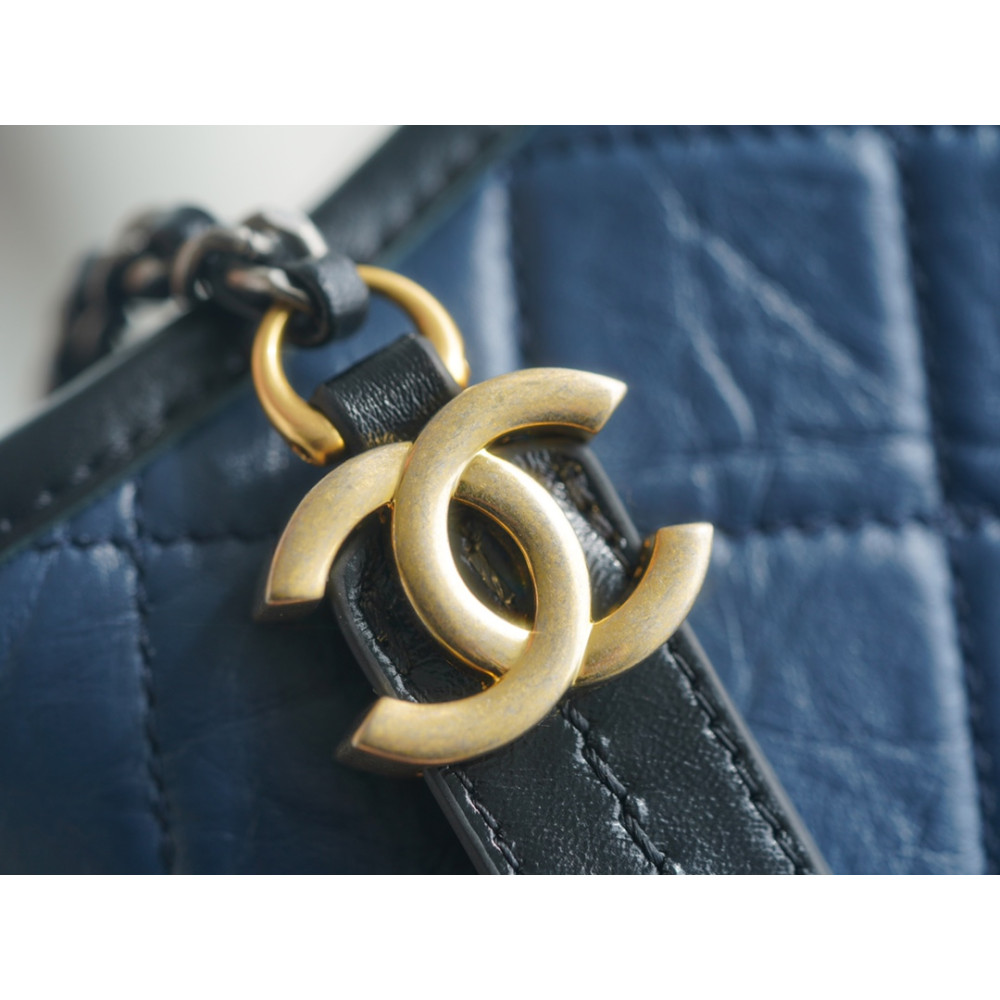 CHANEL SMALL GABRIELLE HOBO BAG CHANEL SMALL GABRIELLE HOBO BAG