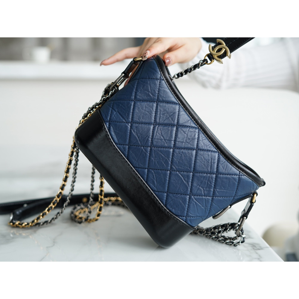 CHANEL SMALL GABRIELLE HOBO BAG CHANEL SMALL GABRIELLE HOBO BAG