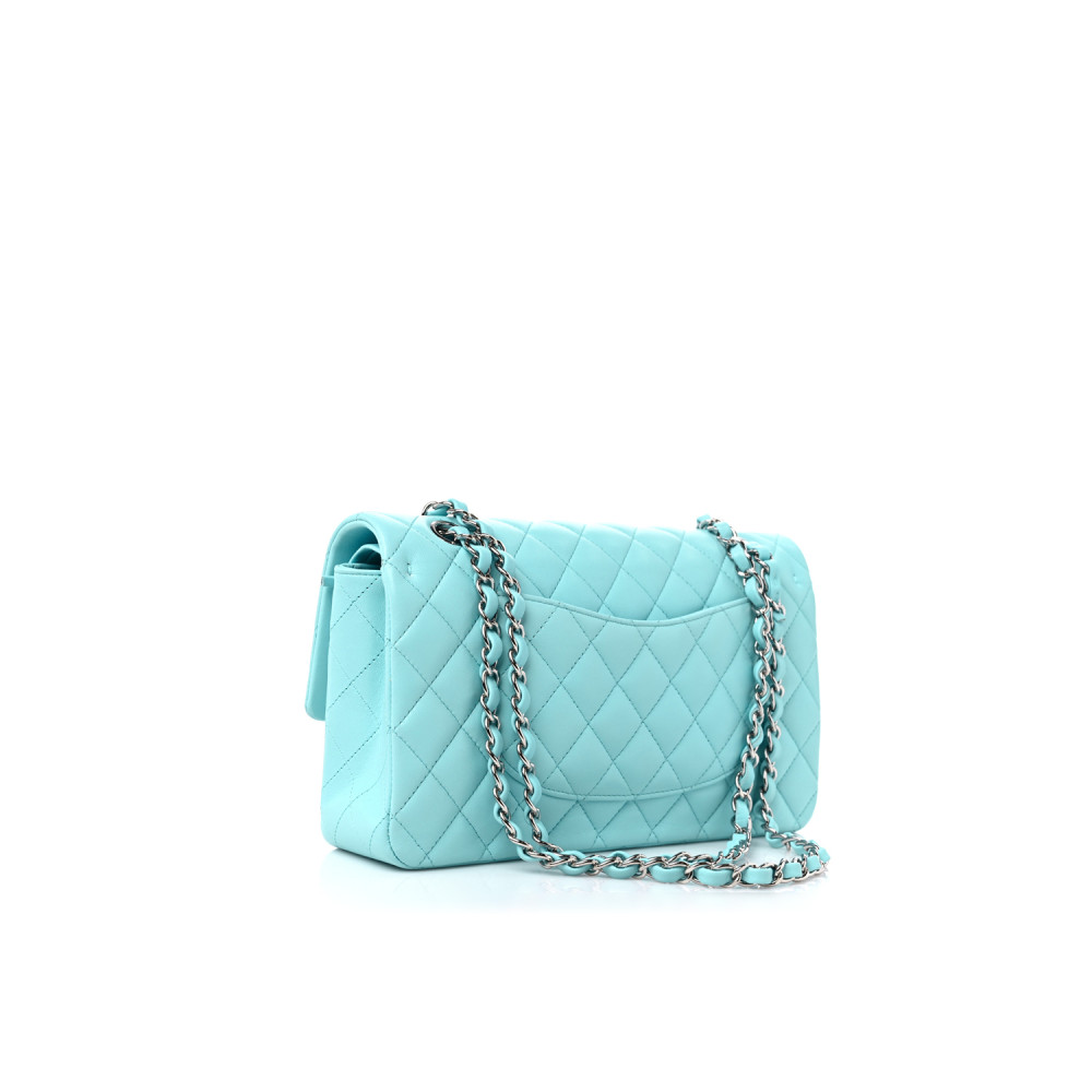 CHANEL MEDIUM DOUBLE FLAP BAG CHANEL MEDIUM DOUBLE FLAP BAG