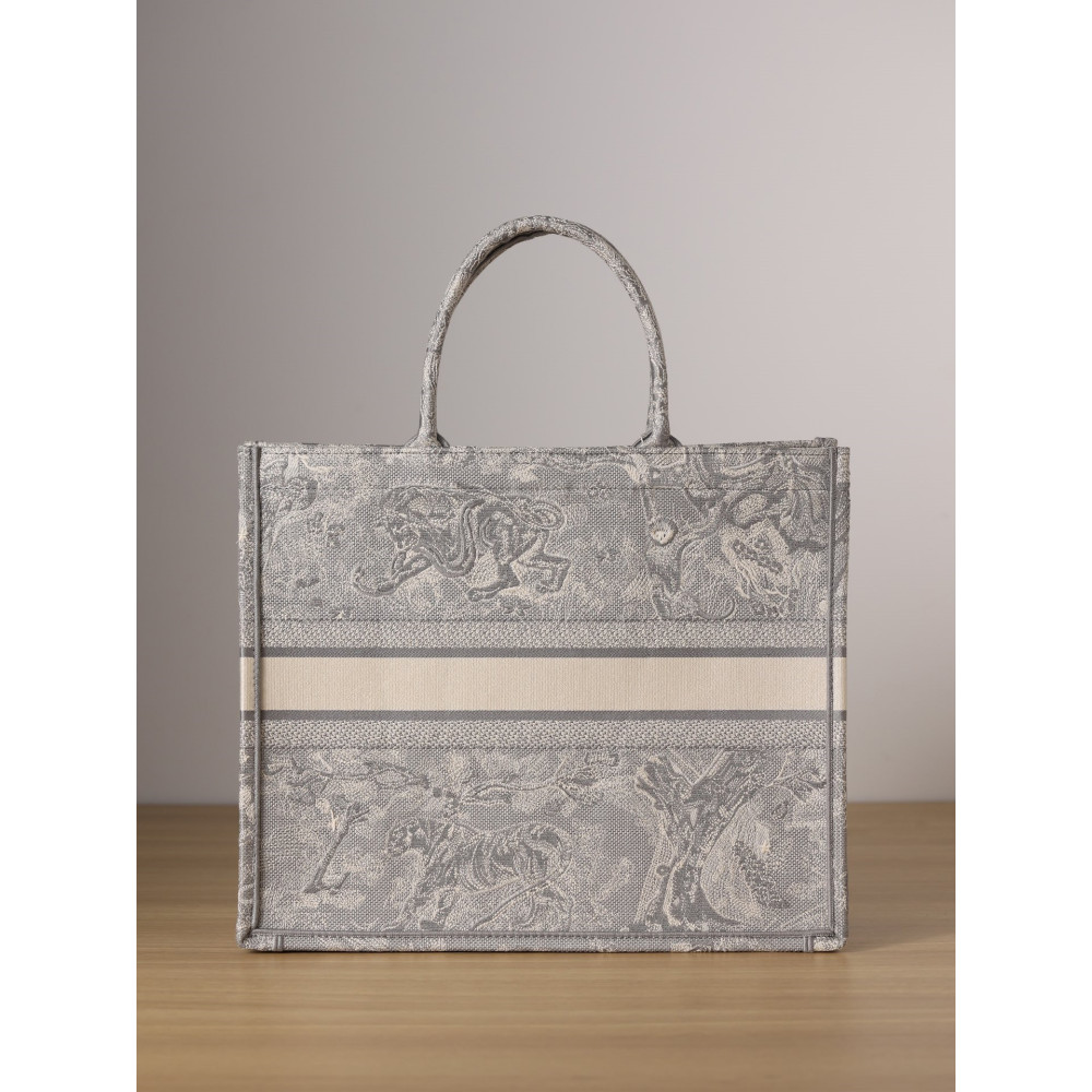 LARGE DIOR BOOK TOTE