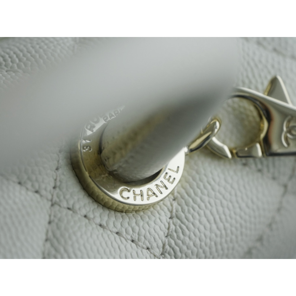 CHANEL SMALL HANDLE FLAP BAG CHANEL SMALL HANDLE FLAP BAG