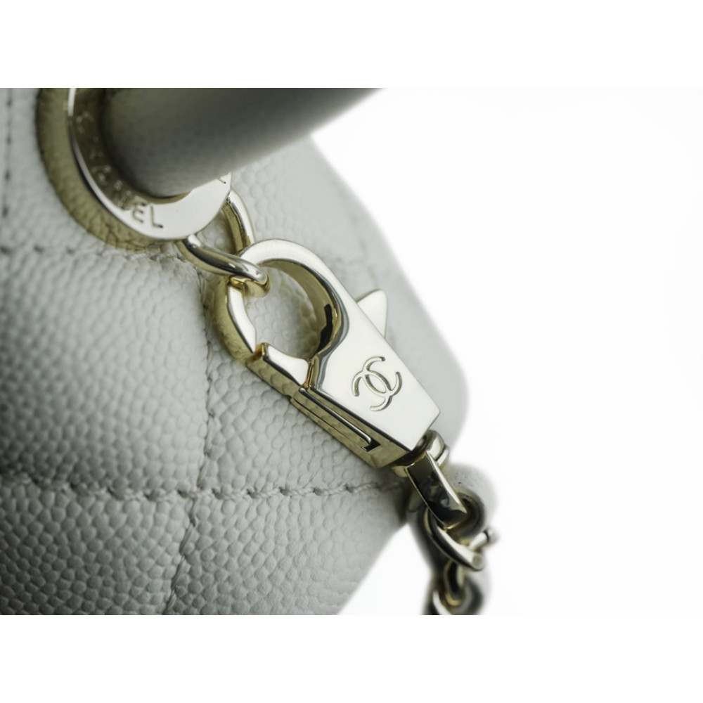 CHANEL SMALL HANDLE FLAP BAG CHANEL SMALL HANDLE FLAP BAG