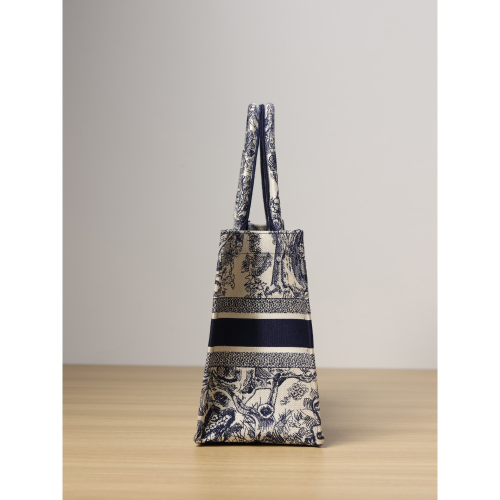 MEDIUM DIOR BOOK TOTE