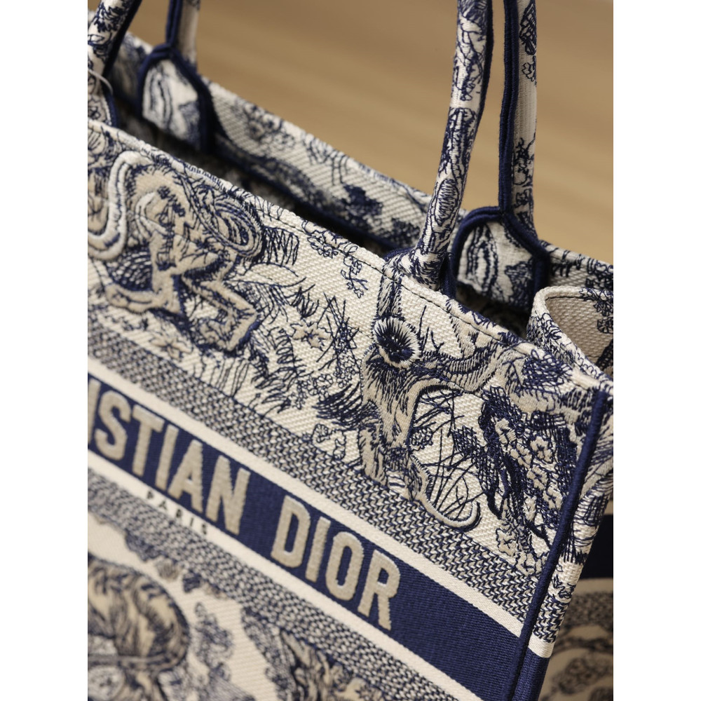 MEDIUM DIOR BOOK TOTE