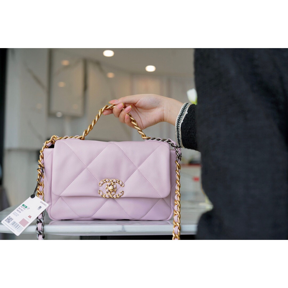 CHANEL SMALL 19 FLAP BAG CHANEL SMALL 19 FLAP BAG