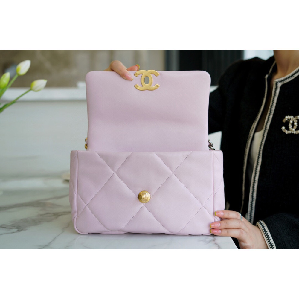 CHANEL SMALL 19 FLAP BAG CHANEL SMALL 19 FLAP BAG