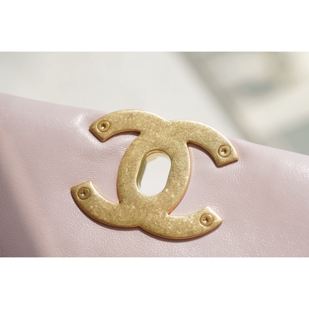 CHANEL SMALL 19 FLAP BAG CHANEL SMALL 19 FLAP BAG
