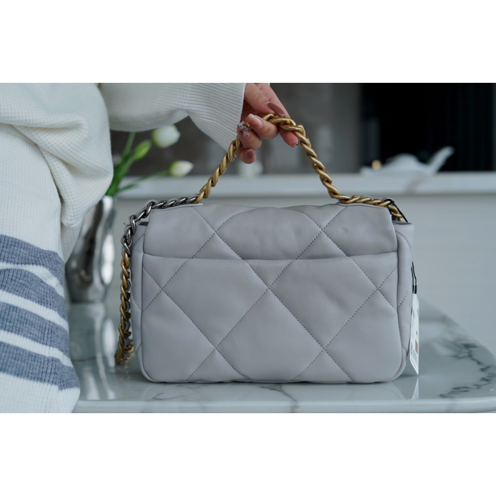 CHANEL SMALL 19 FLAP BAG CHANEL SMALL 19 FLAP BAG