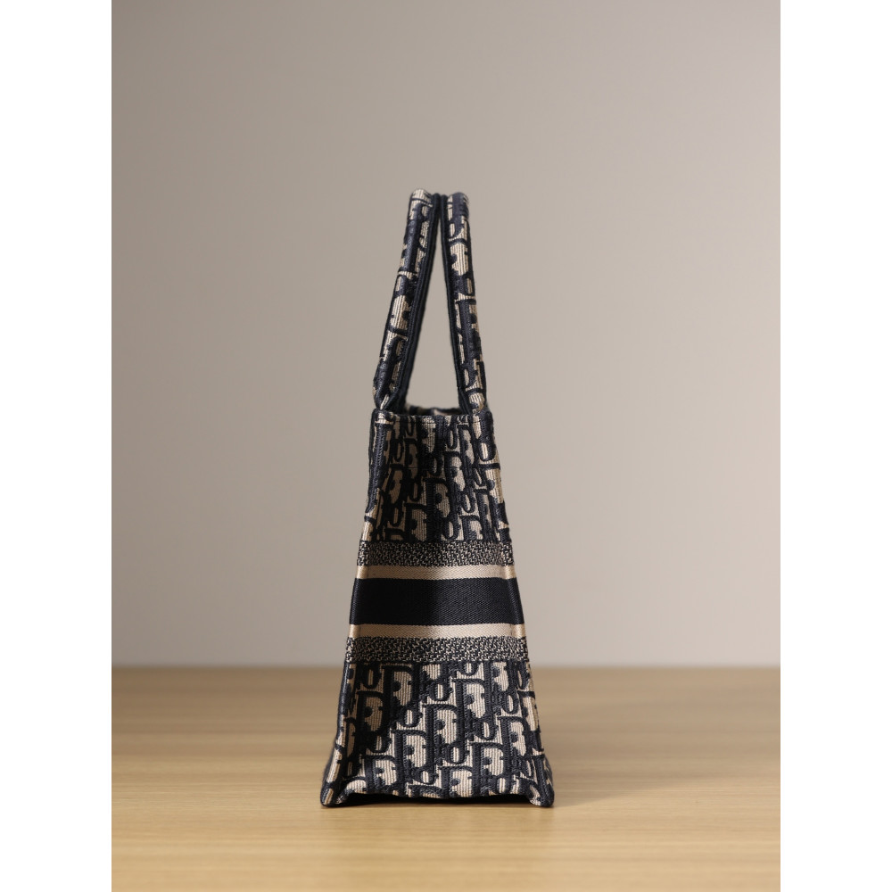 SMALL DIOR BOOK TOTE SMALL DIOR BOOK TOTE
